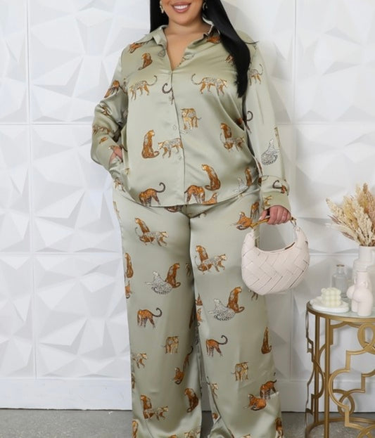 Plus Safari Pants Set