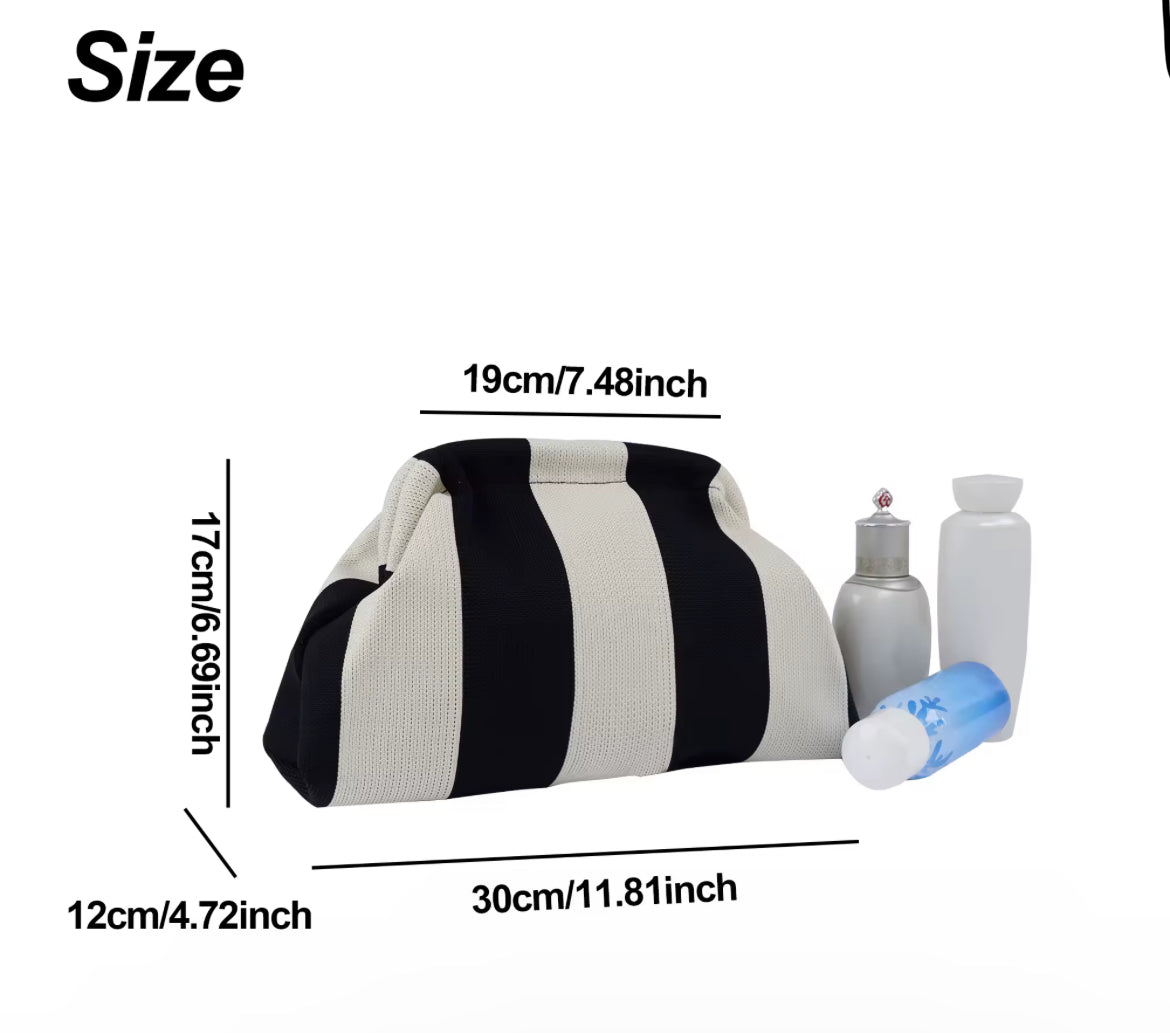 Black clutch