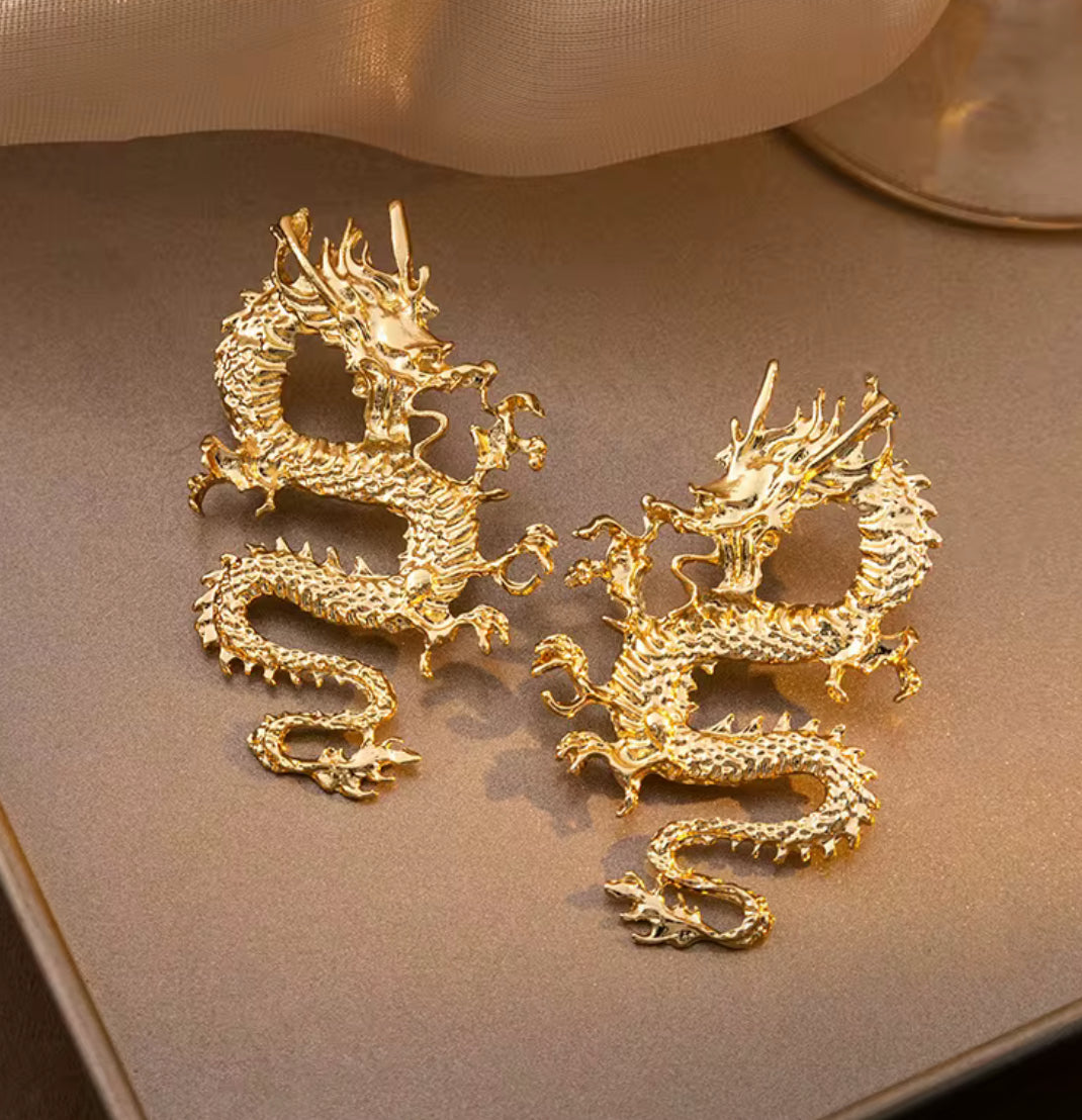 Dragon Earrings Gold