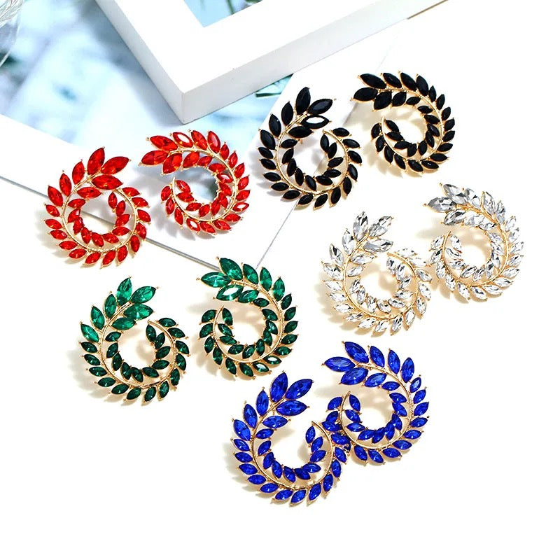 Leaf Black Earrings