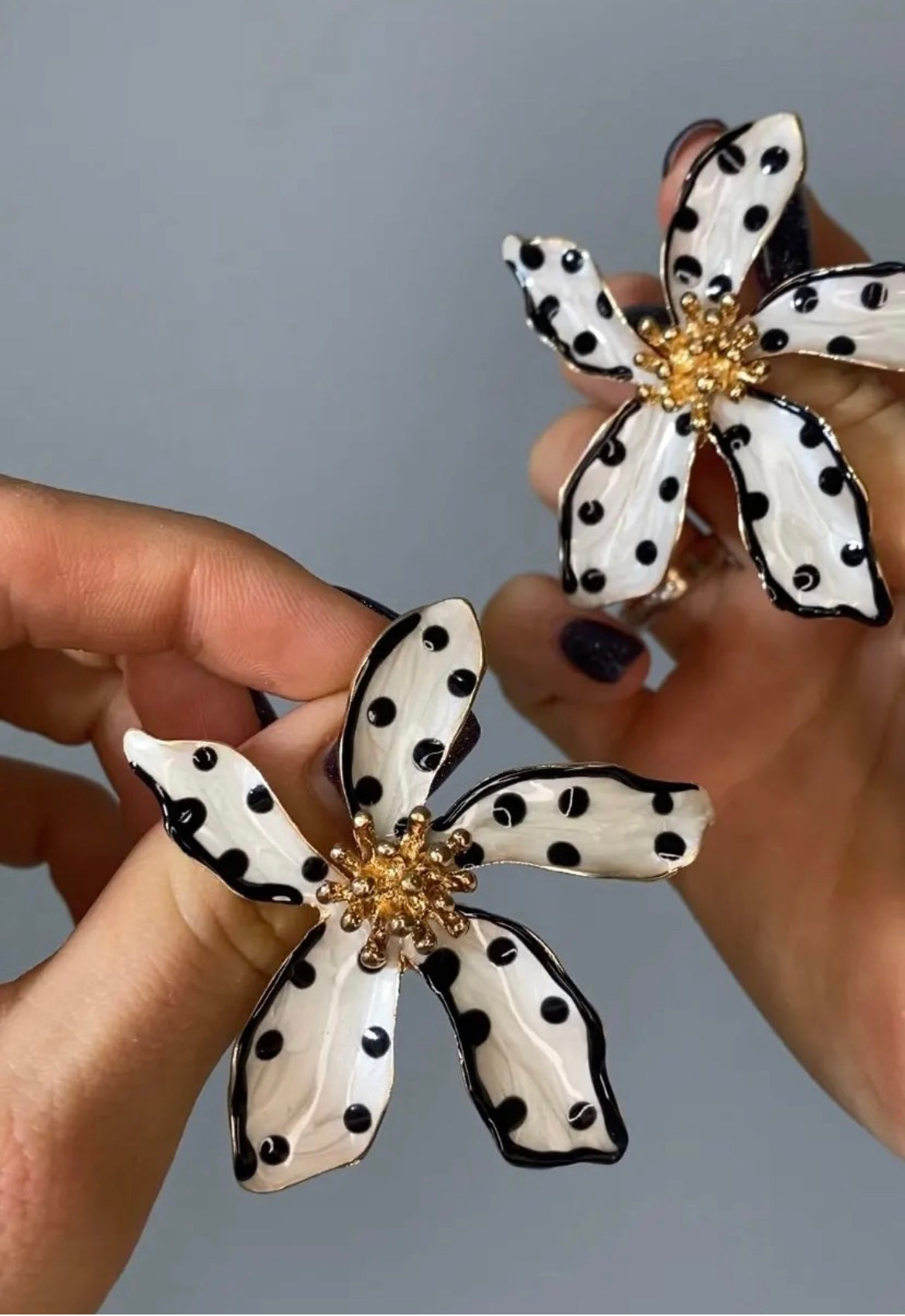 White flower earrings