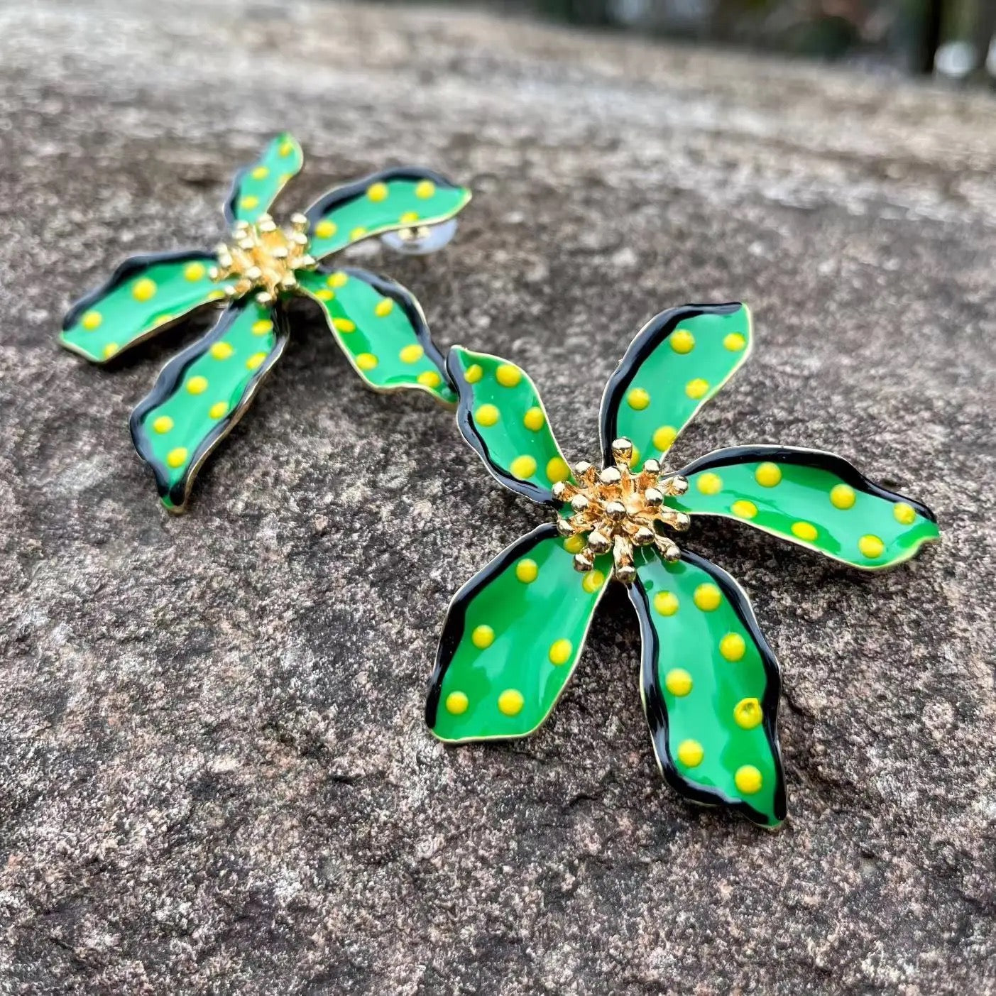 Green flower earrings