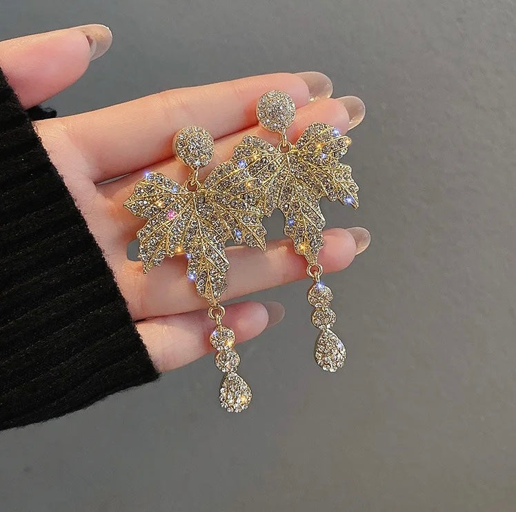 Gold leaf Earrings