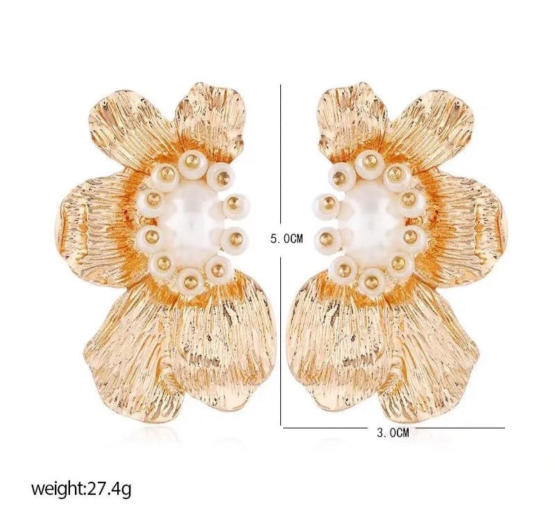Flower Pearl Earrings