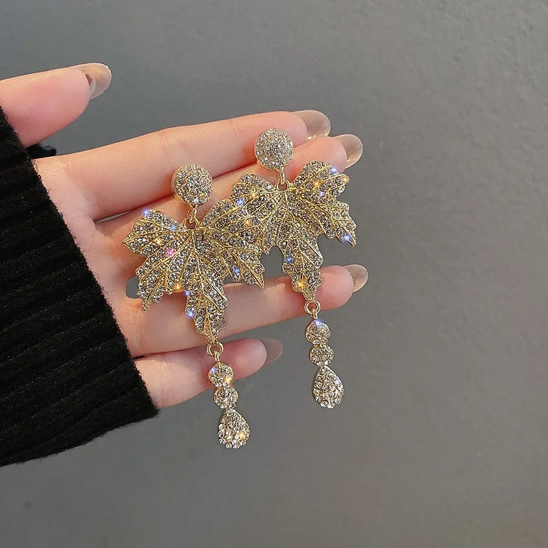 Gold leaf Earrings