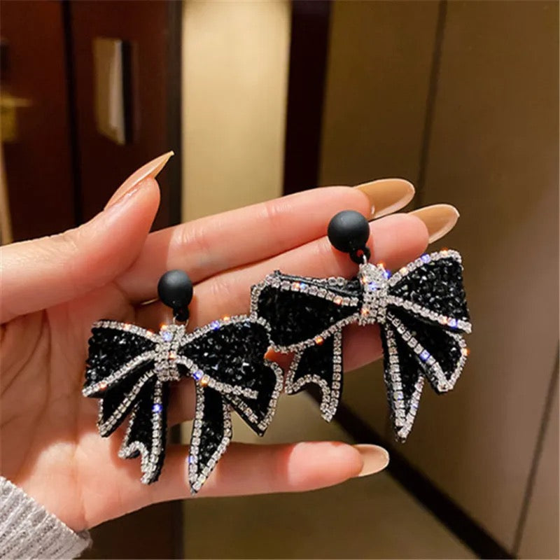 Black bow earrings