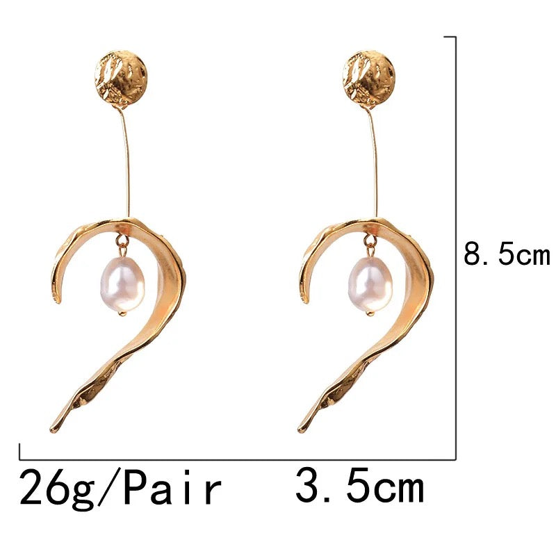 Pearl Retro Earrings