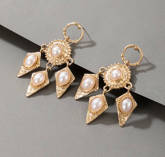 Pearl Drop Earrings