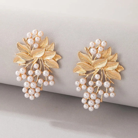 Pearl leaf earrings